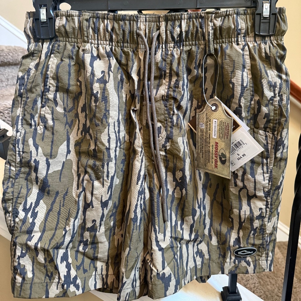 Drake Camo shorts